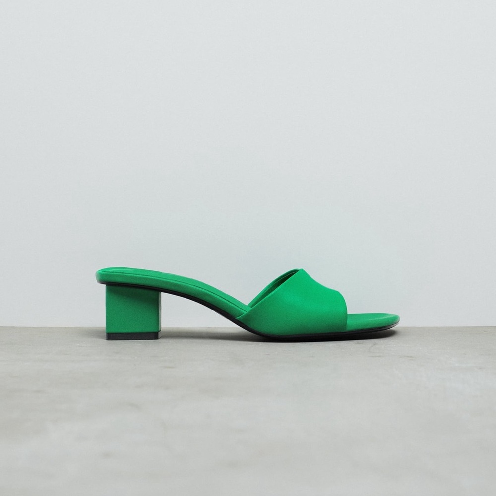 ZARA thick heeled sandals in green